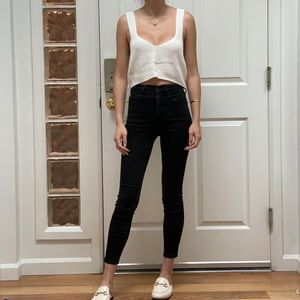 Aritzia | Wilfred knitted crop top